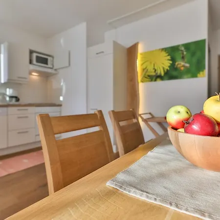 Kronhofer - & Erlebnis-imkerei Apartment *