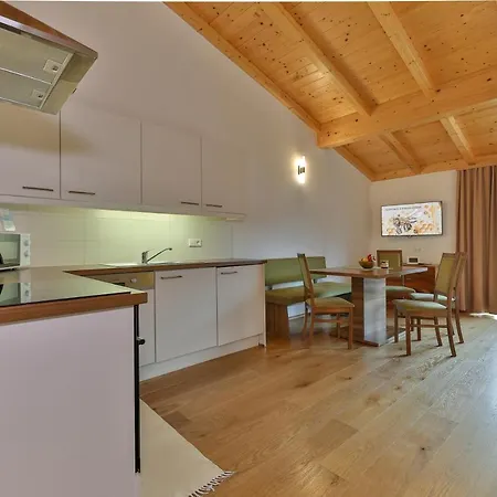 Kronhofer - & Erlebnis-imkerei