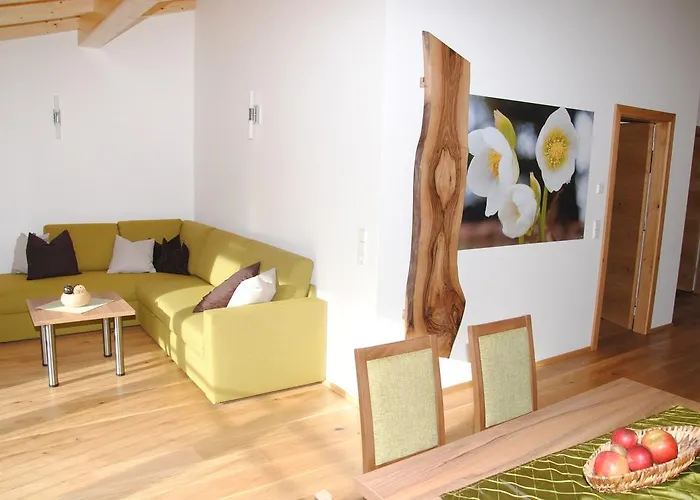 Kronhofer - & Erlebnis-imkerei Hermagor-Pressegger See